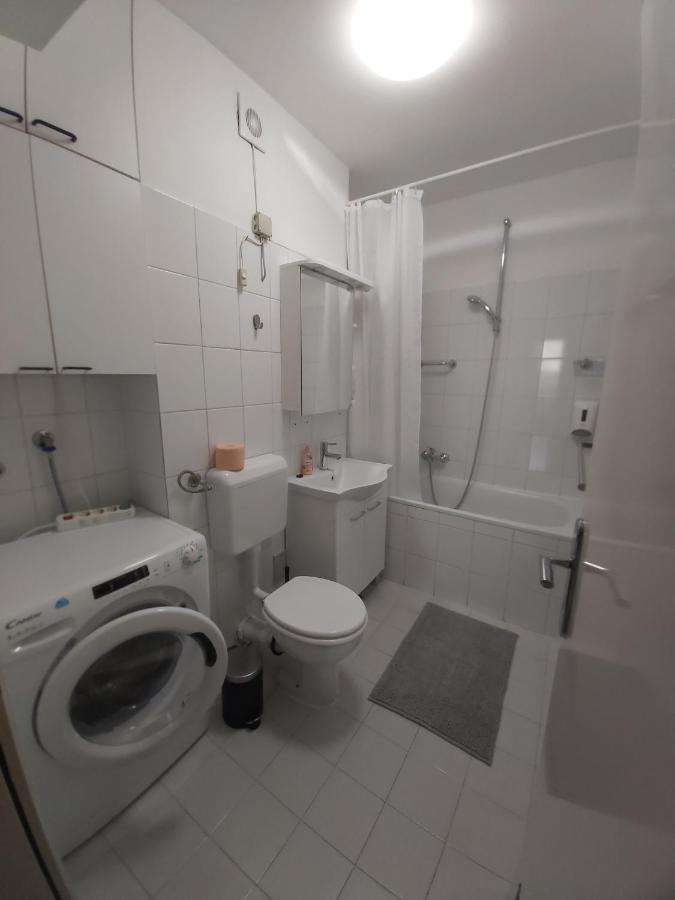 Bp Apartman Poreč Exterior foto